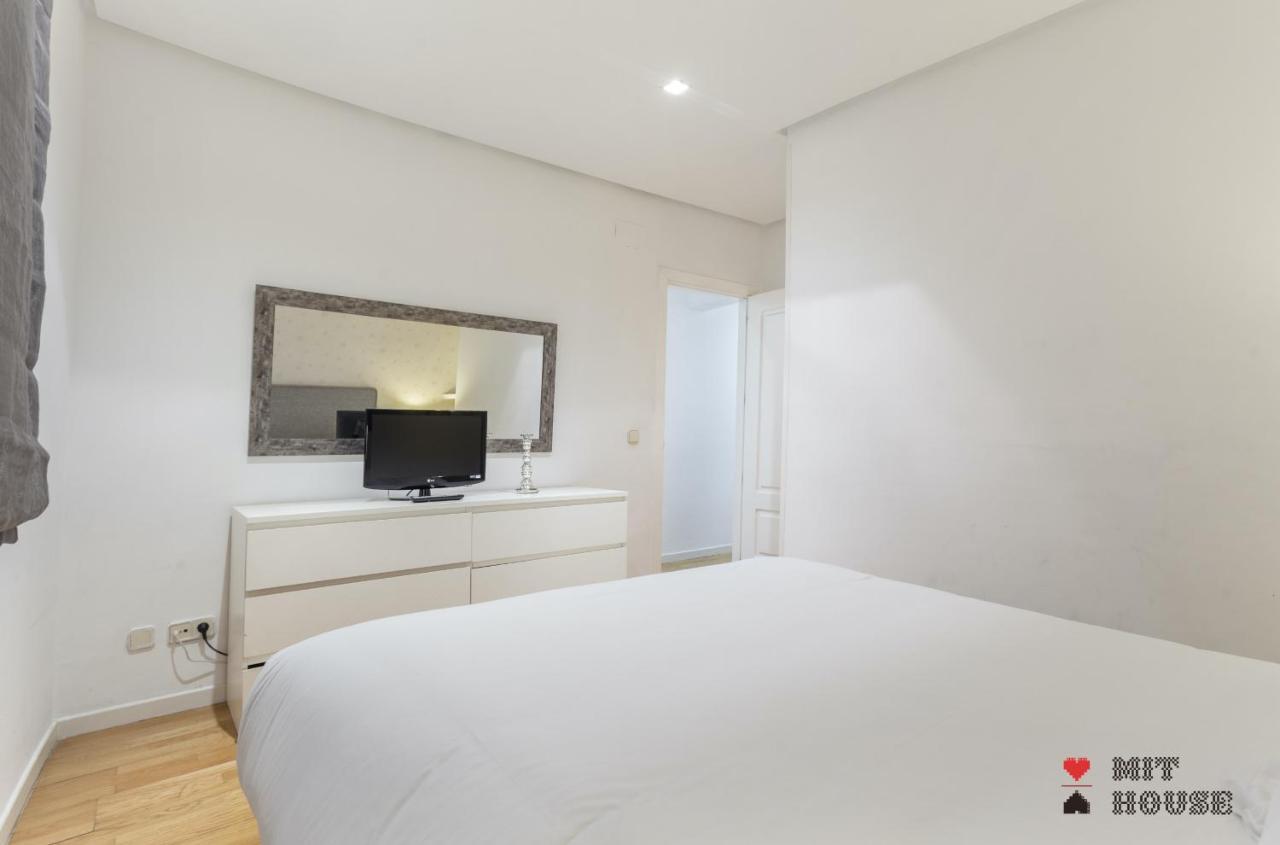 Mit House Puerta Del Sol III En Madrid Apartment Exterior photo